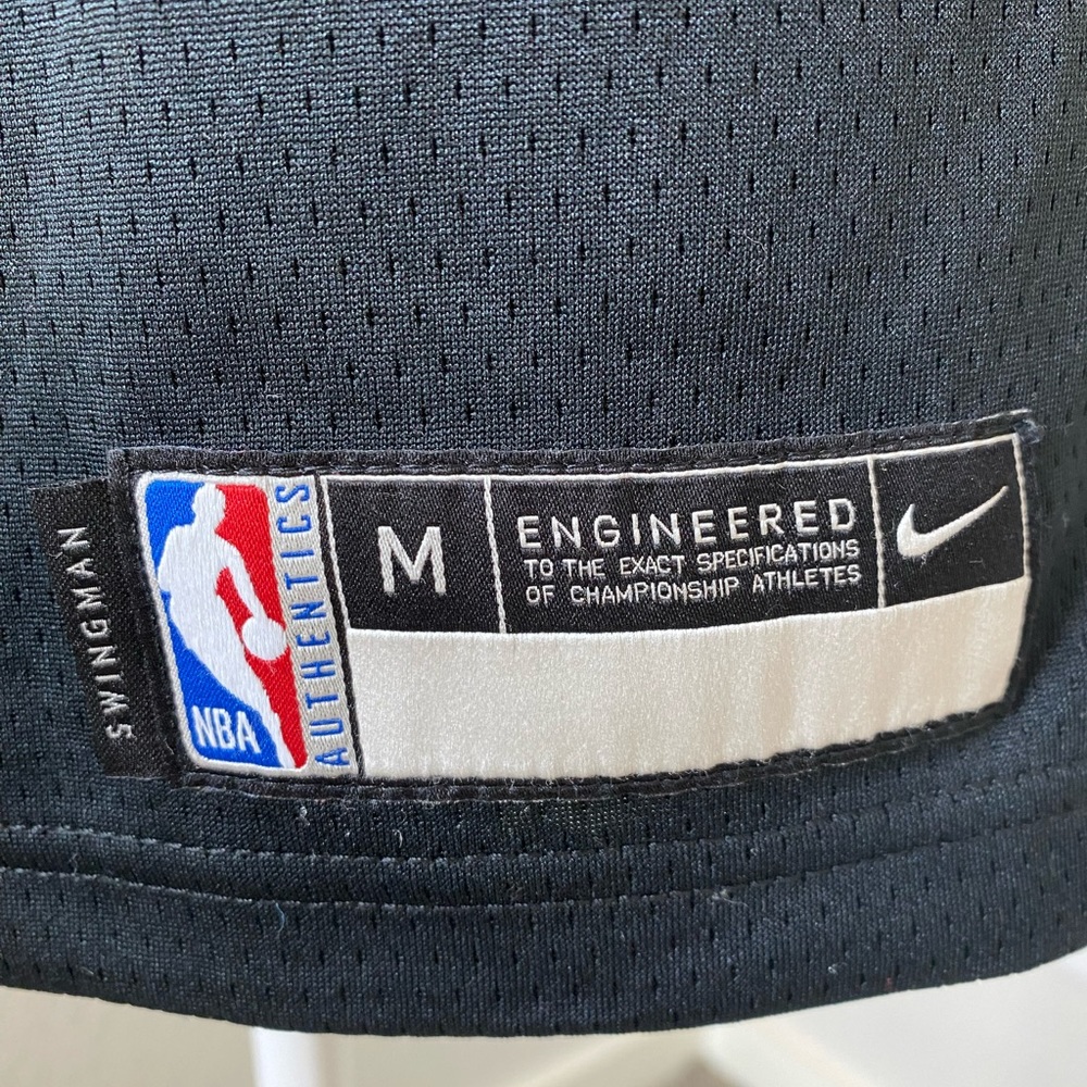 San Antonio Spurs Jersey #10 - Picture 3 of 4